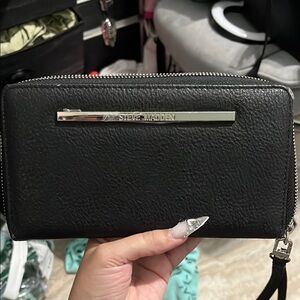 Steve Madden Black Textured Wallet with Silver Detail